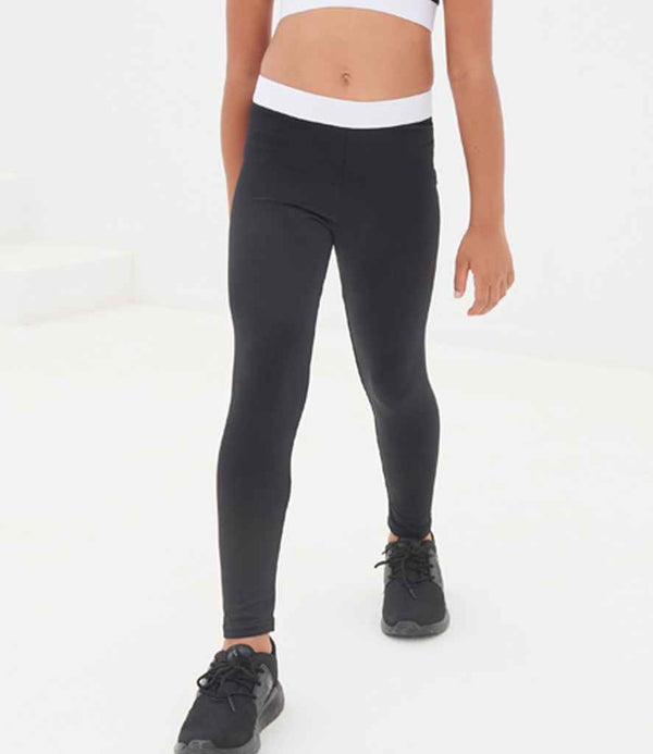 SM426 Black/White Model